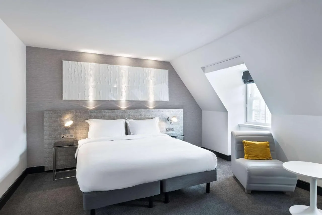 Royal Mile Suite